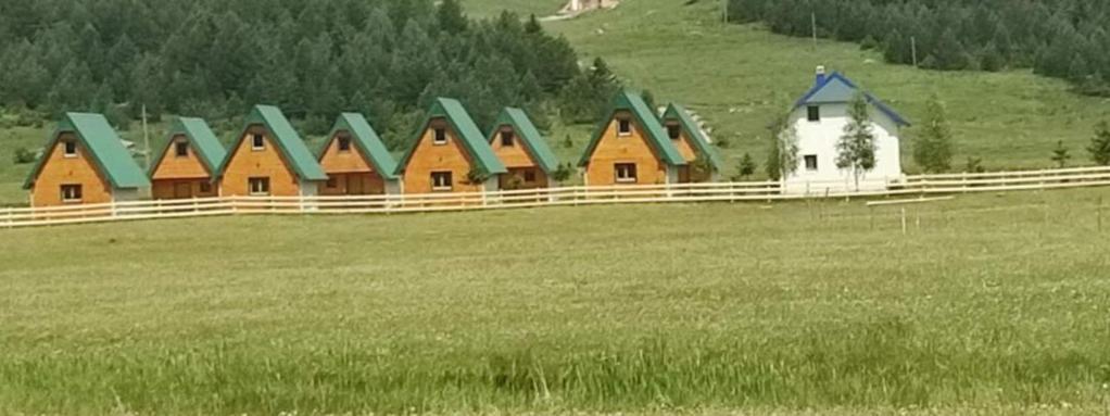 Bungalovi Tim Žabljak Buitenkant foto